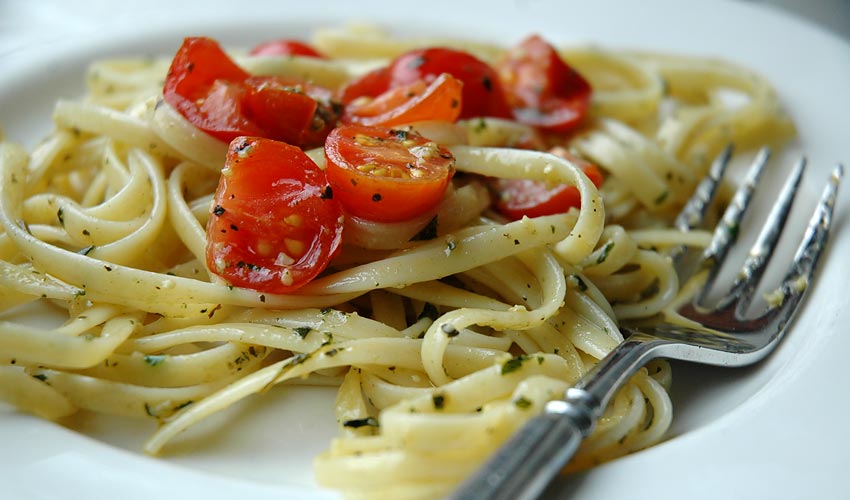 A simple pesto pasta with some fresh cherry tomatoes from my dads garden.   This was Alexandras lunch!